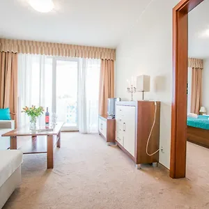 aparthotel-nad-parseta-kolobrzeg.kolobrzeghotels.com/